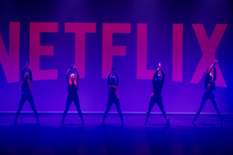 Netflix A 06.jpg